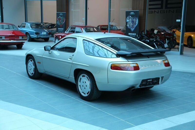 Gebraucht Porsche 928 320 PS (235 kW) 1988 Silber Coupé