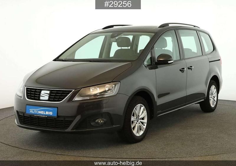 Grau Gebraucht 2020 Seat Alhambra Style Van / Kleinbus | 24.490 € (Superpreis) - Bild 1/4