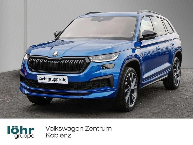 Raceblau metallic Gebraucht 2023 Skoda Kodiaq SportLine SUV | 41.980 € (Fairer Preis) - Bild 1/4