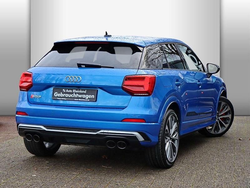 Gebraucht Audi SQ2 Sport 300 PS (220 kW) 2019 Arablau kristalleffekt SUV