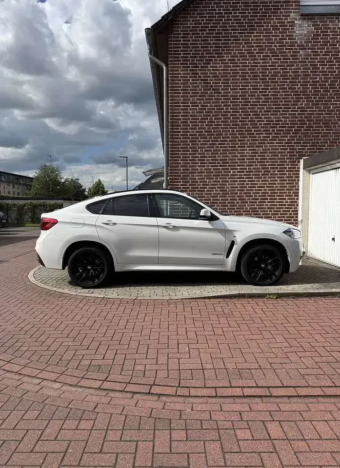 Gebraucht BMW X6 M Sport 258 PS (189 kW) 2016 Weiß SUV