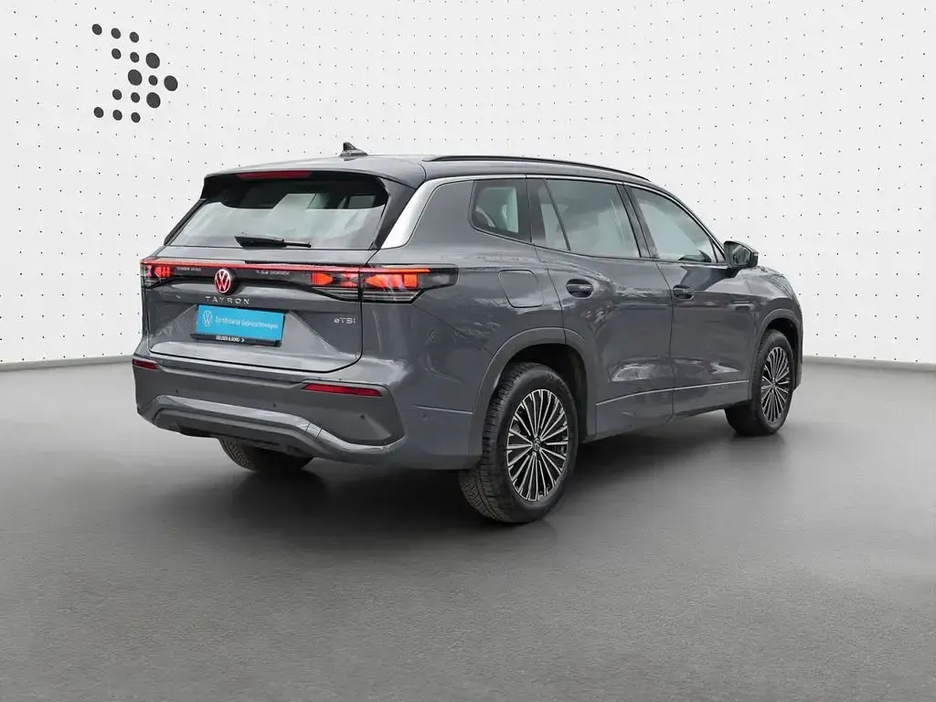 Gebraucht VW Tayron Life 150 PS (110 kW) 2025 Grau SUV