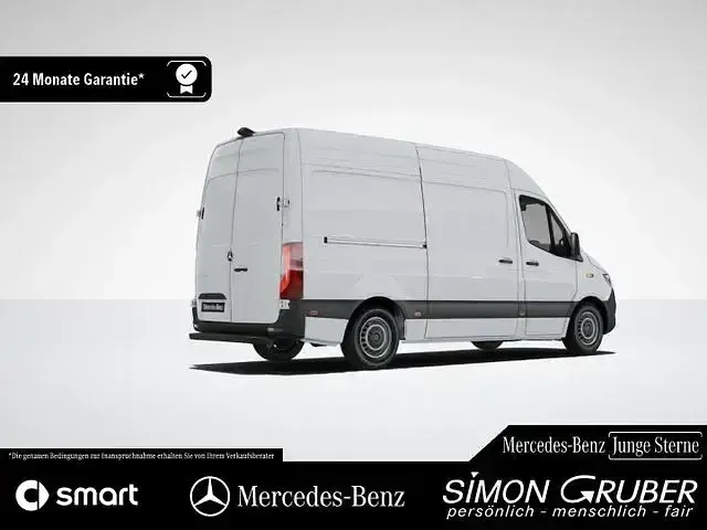 Second-hand Mercedes Sprinter 170 CP (125 kW) 2024 Alb Van