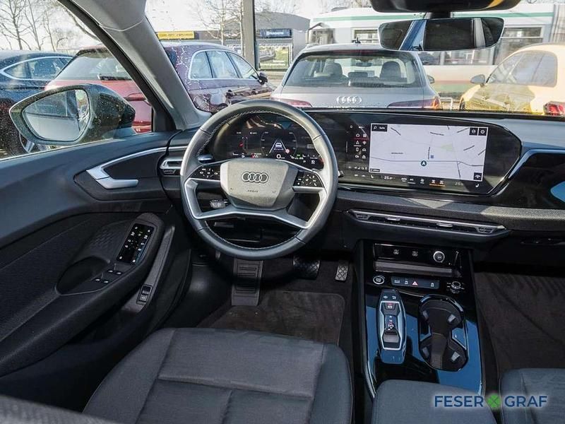 Gebraucht Audi A5 Ambiente 150 PS (110 kW) 2025 Daytonagrau perleffekt Kombi