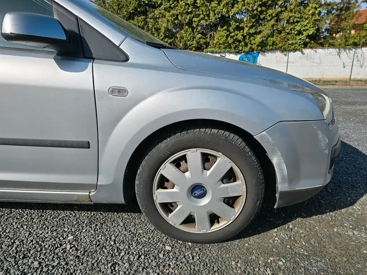 Used Ford Focus 116 HP (85 kW) 2007 Silver Sedan