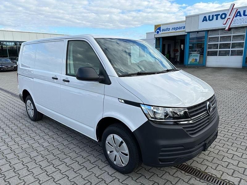 Gebraucht VW T6.1 110 PS (80 kW) 2023 Weiß Van