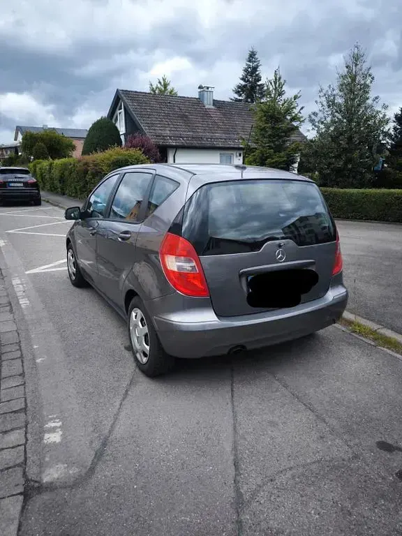 Gebraucht Mercedes A170 116 PS (85 kW) 2008 Silber Van / Kleinbus