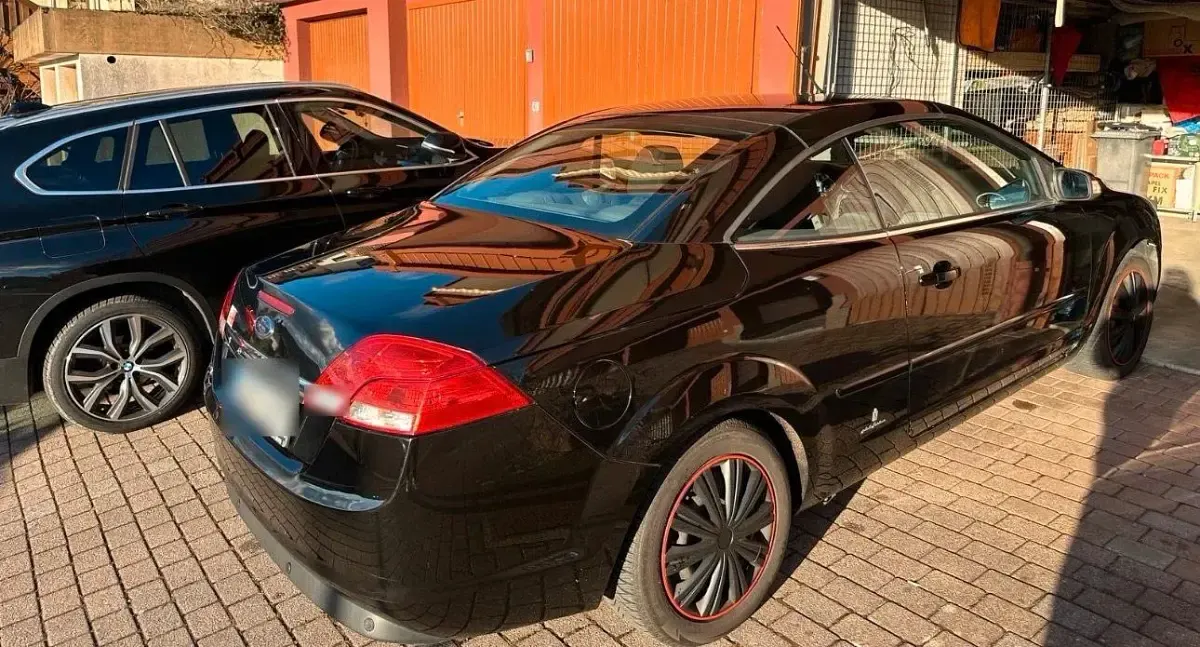 Gebraucht Ford Focus Cabriolet 145 PS (106 kW) 2009 Schwarz Cabrio