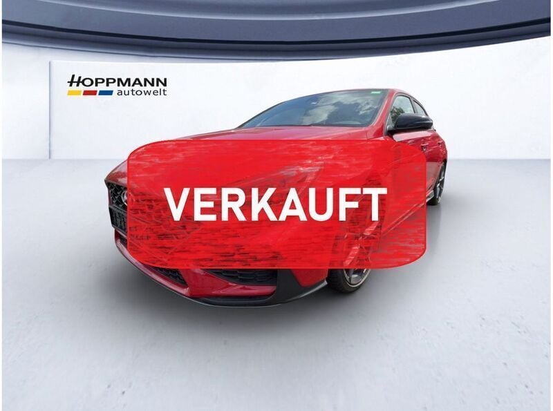 Rot Gebraucht 2023 Hyundai i30 Limousine | 28.900 € (Guter Preis) - Bild 1/4