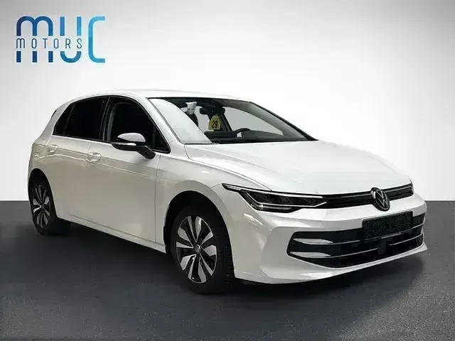 Gebraucht VW Golf VIII Goal 150 PS (110 kW) 2024 Pure white Limousine