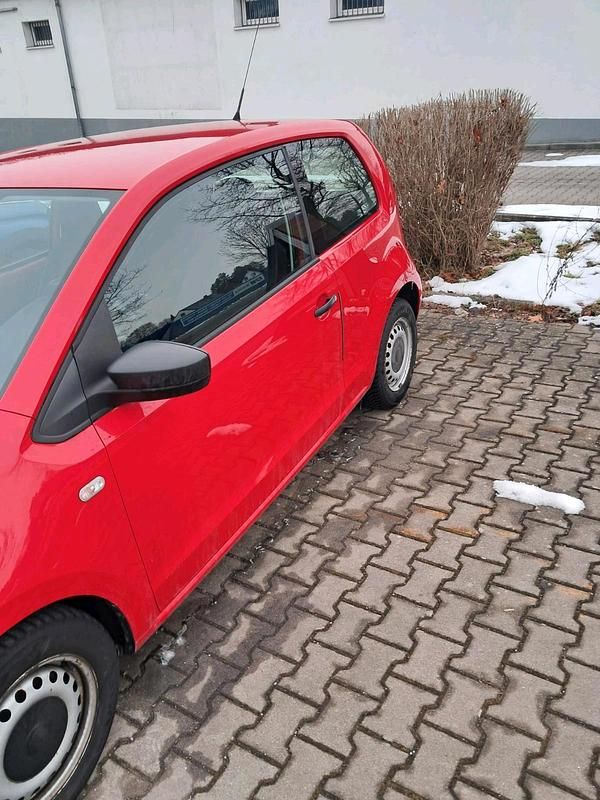 Gebraucht Seat Mii 60 PS (44 kW) 2016 Rot Kleinwagen