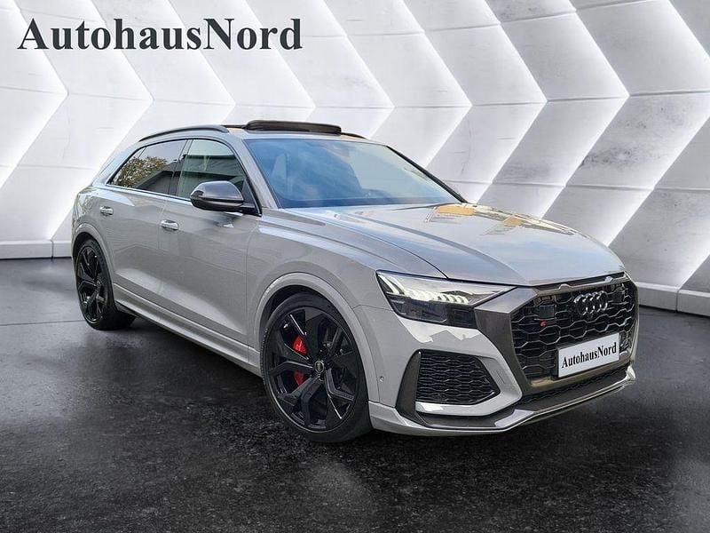 Grau Gebraucht 2024 Audi RS Q8 Sport SUV | 109.900 € (Superpreis) - Bild 1/4