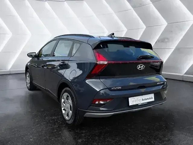 Neu Hyundai Bayon Select 101 PS (74 kW) 2025 Grau SUV
