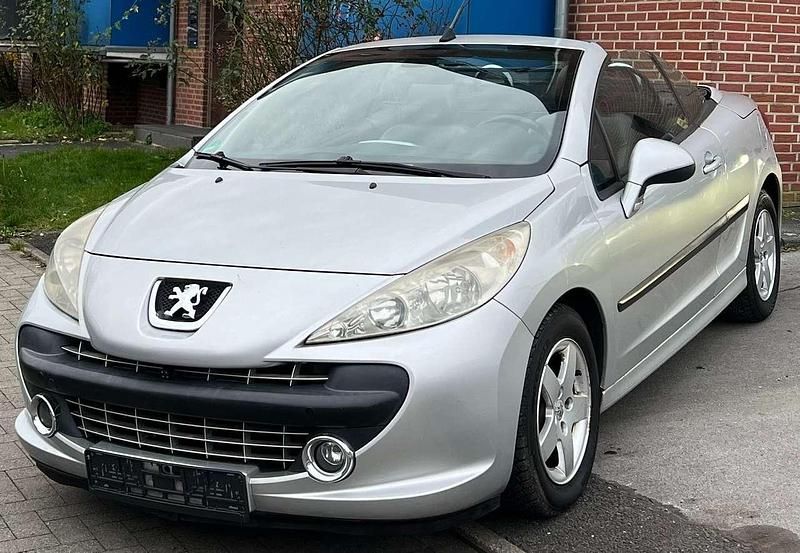 Grau Gebraucht 2007 Peugeot 207 CC Sport Cabrio | 1.990 € (Fairer Preis) - Bild 1/4