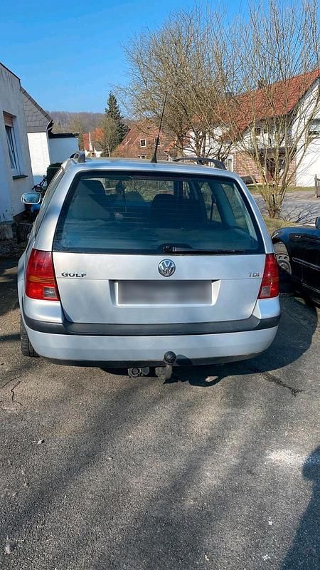 Gebraucht VW Golf IV 101 PS (74 kW) 1999 Silber Kombi