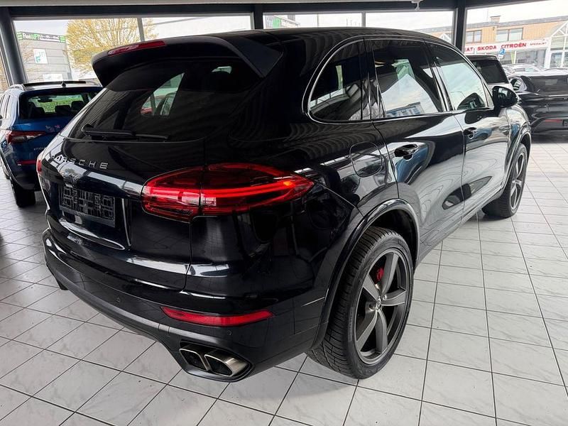 Gebraucht Porsche Cayenne Turbo 700 PS (514 kW) 2017 Schwarz SUV