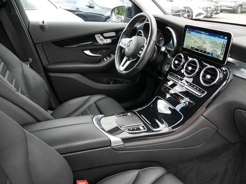 Gebraucht Mercedes GLC400d 330 PS (242 kW) 2022 Schwarz SUV