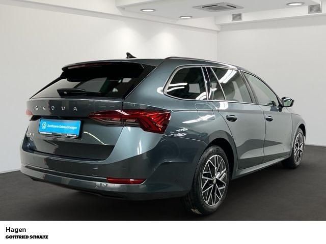 Gebraucht Skoda Octavia Clever 150 PS (110 kW) 2021 Grau Kombi
