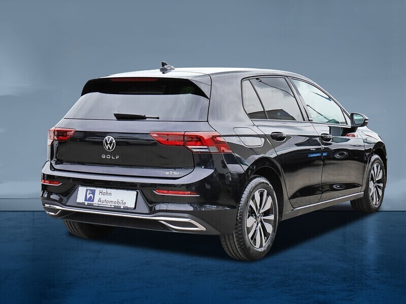 Verkauft VW Golf MOVE 1,5 l eTSI OPF 1., gebraucht 2023, 20 km in