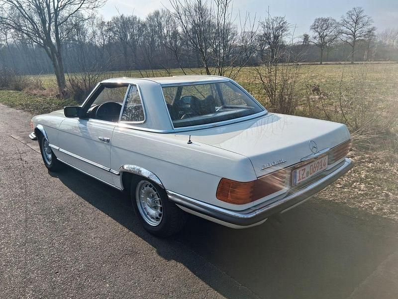 Gebraucht Mercedes SL280 177 PS (130 kW) 1978 Weiß Cabrio