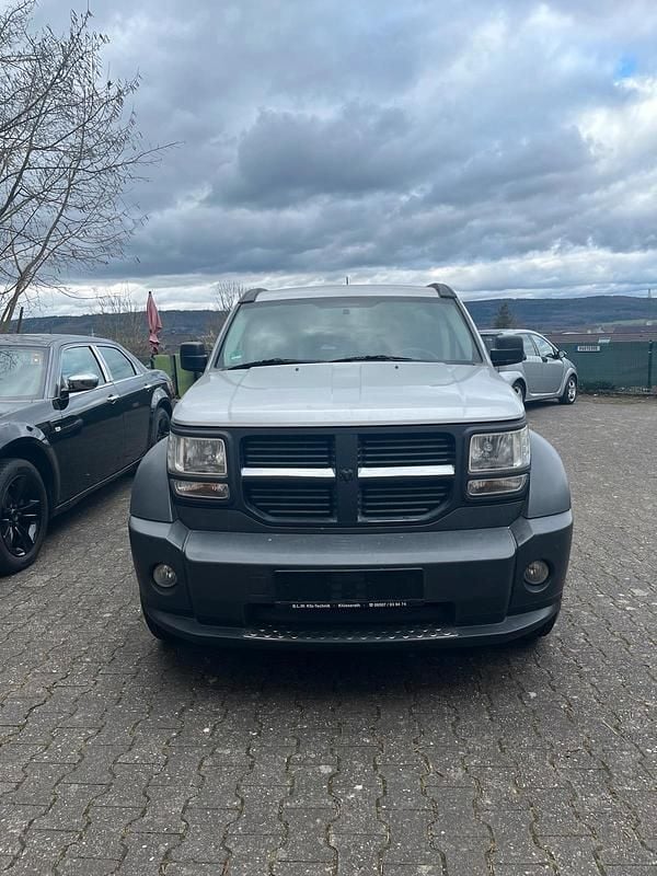 Gebraucht Dodge Nitro 2008 Silber SUV
