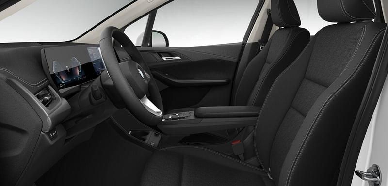 Gebraucht BMW 220 Active Tourer Luxury Line 170 PS (125 kW) 2025 Weiß Van / Kleinbus