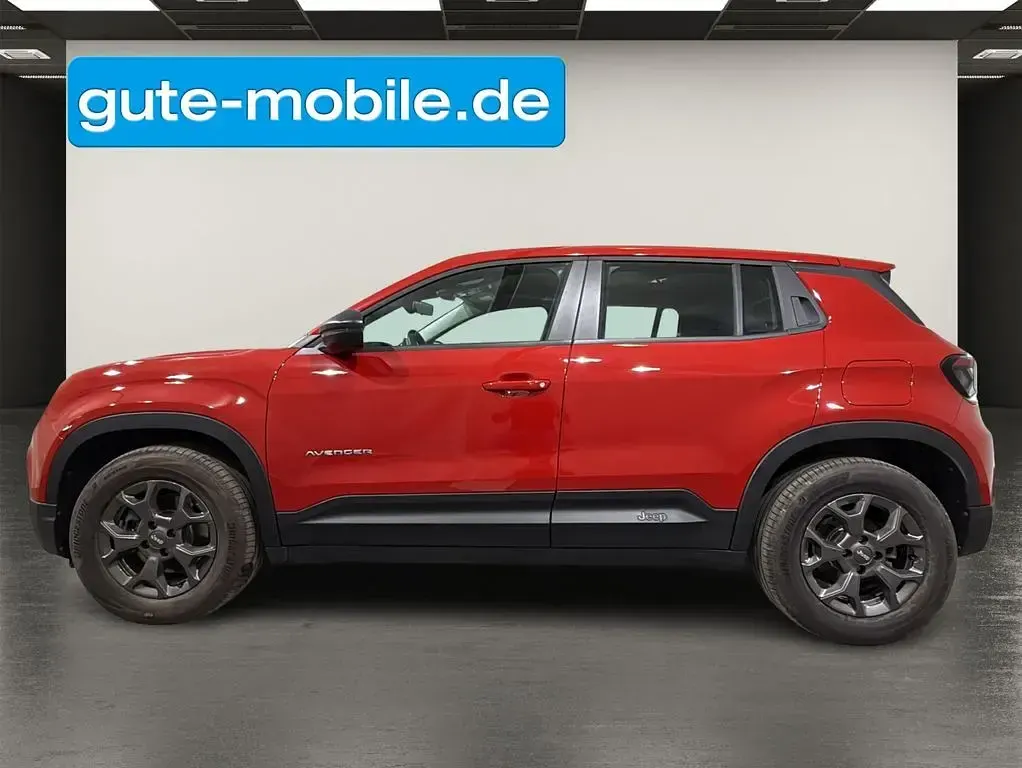 Gebraucht Jeep Avenger EV Longitude 114 kW (156 PS) 2023 Rot SUV
