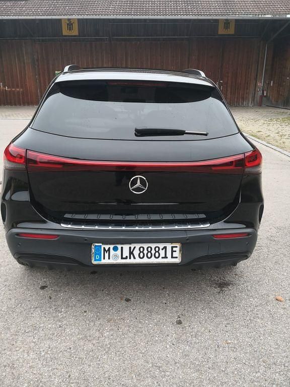 Gebraucht Mercedes EQA250 AMG line 139 kW (190 PS) 2021 Schwarz SUV