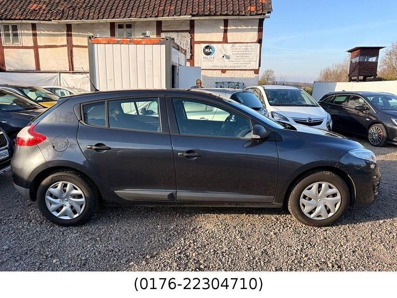 Gebraucht Renault Mégane 101 PS (74 kW) 2012 Schwarz Limousine