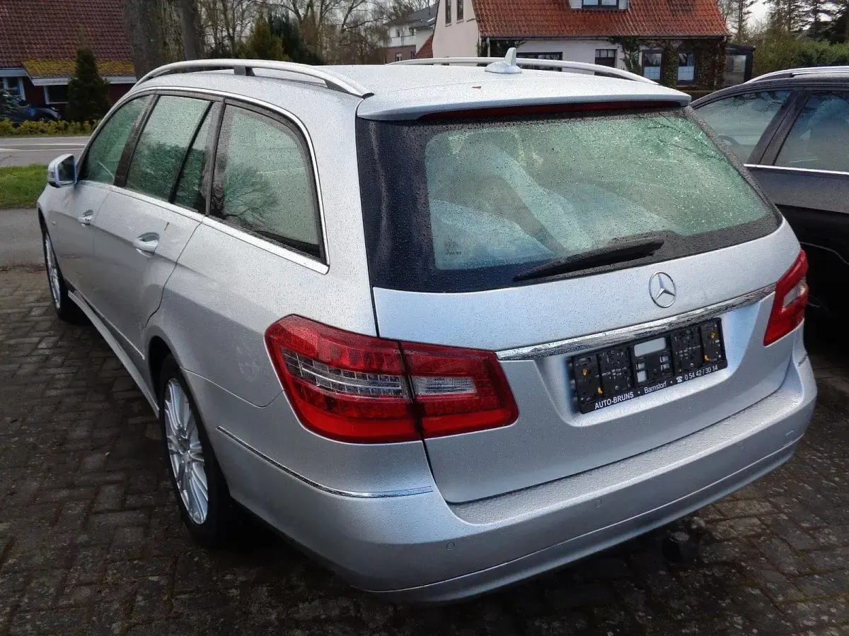 Usata Mercedes E250 Elegance 204 CV (150 kW) 2012 Argento Station wagon