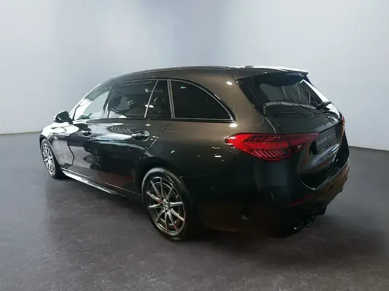 Gebraucht Mercedes C43 AMG Premium 421 PS (309 kW) 2025 Andere Kombi