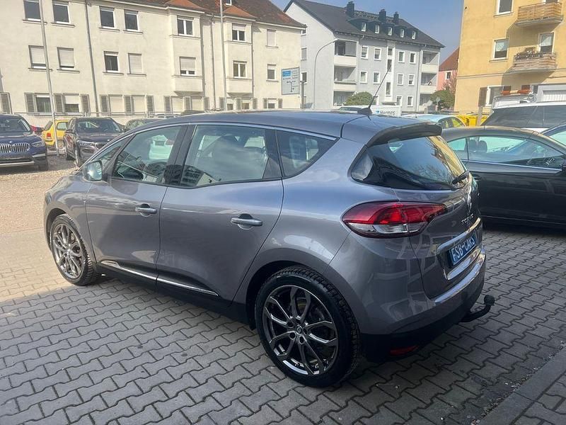 Gebraucht Renault Scénic IV Experience 116 PS (85 kW) 2016 Grau Van / Kleinbus
