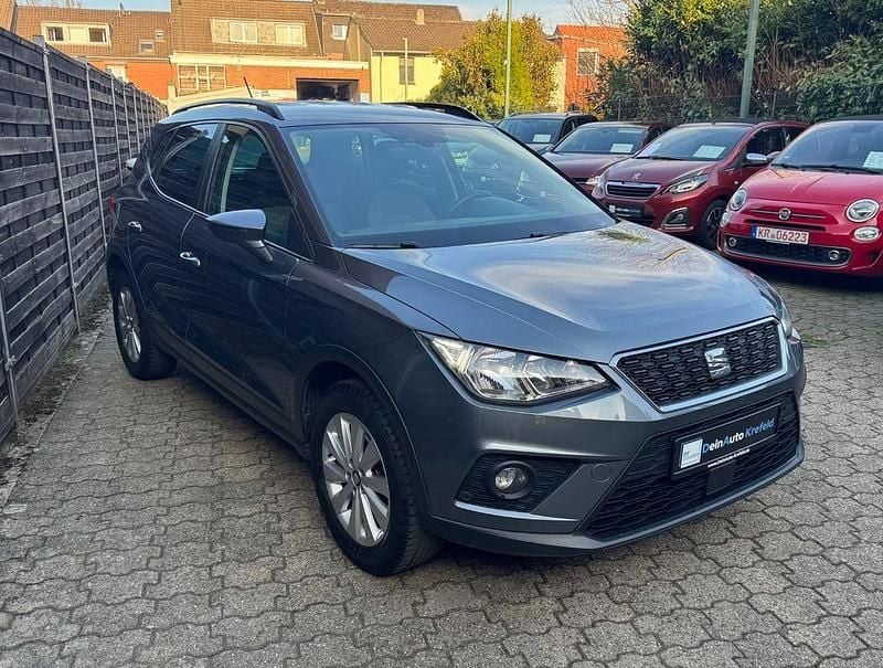 Gebraucht Seat Arona Style 116 PS (85 kW) 2018 Grau SUV