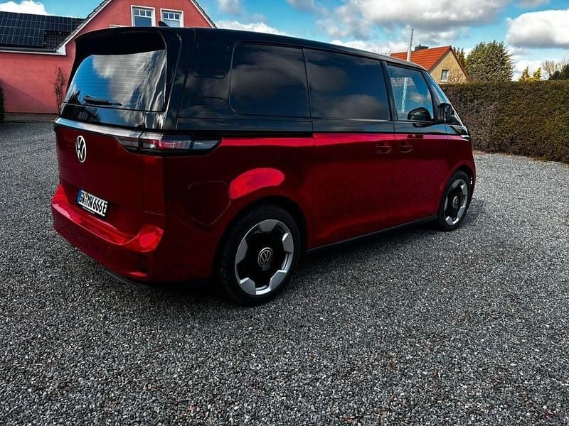 Gebraucht VW ID. Buzz 150 kW (204 PS) 2023 Rot Van / Kleinbus