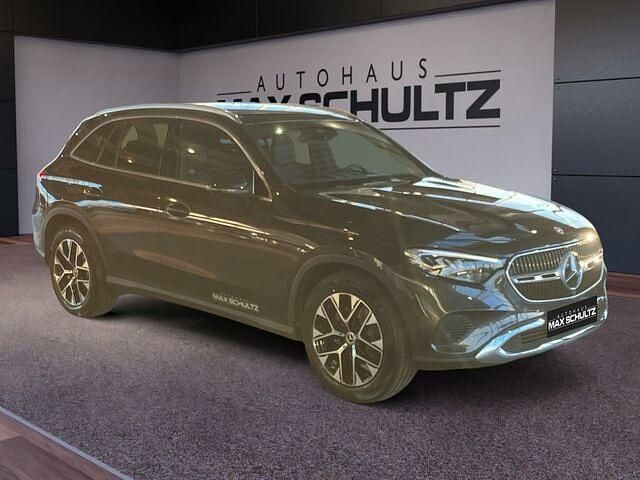 Gebraucht Mercedes GLC200 Avantgarde 163 PS (119 kW) 2025 Metalliclack graphitgrau SUV