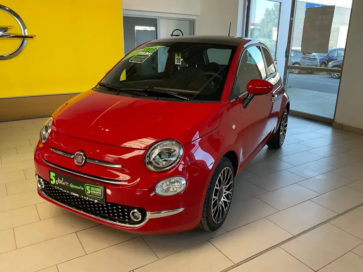 Gebraucht Fiat 500 Dolcevita 71 PS (52 kW) 2023 Rot Kleinwagen
