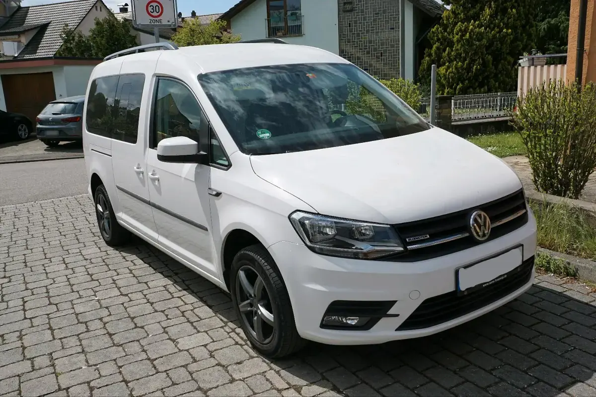 Gebraucht VW Caddy Maxi 116 PS (85 kW) 2017 Weiß Van / Kleinbus