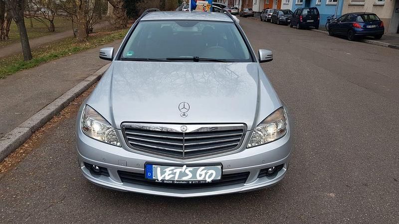 Gebraucht Mercedes C200 Elegance 136 PS (100 kW) 2009 Silber Kombi
