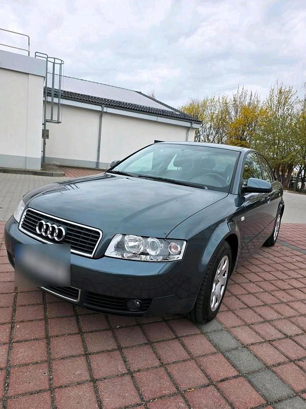 Gebraucht Audi A4 130 PS (95 kW) 2001 Andere farben Limousine