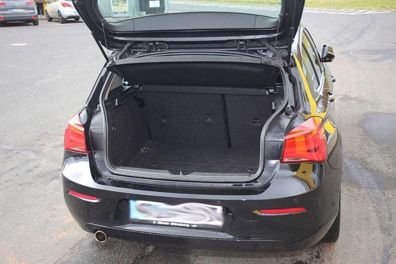 Gebraucht BMW 116 Advantage 116 PS (85 kW) 2015 Schwarz Kleinwagen