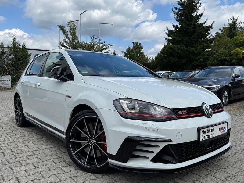 Weiß Gebraucht 2016 VW Golf VII GTI Clubsport Limousine | 21.700 € (Guter Preis) - Bild 1/4