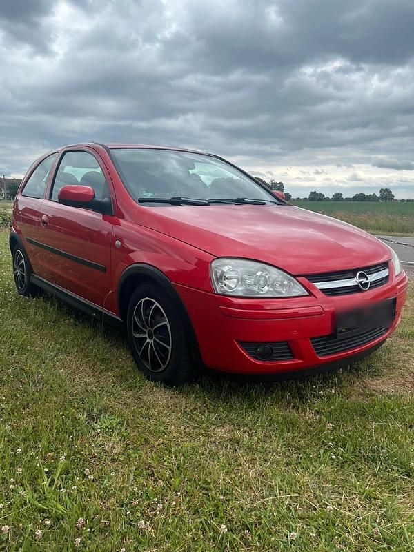 Rot Gebraucht 2006 Opel Corsa Kleinwagen | 1.650 € (Guter Preis) - Bild 1/4