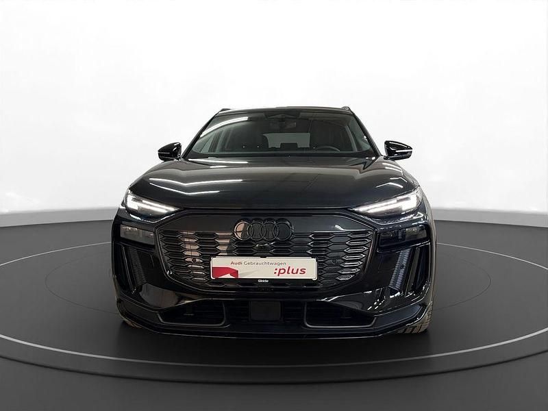 Gebraucht Audi Q6 e-tron S-Line 185 kW (252 PS) 2025 Manhattangrau metallic SUV