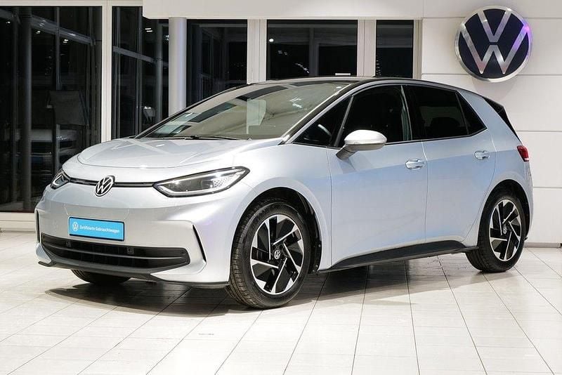 Gebraucht VW ID.3 Pro 150 kW (204 PS) 2024 Scale silver metallic Kleinwagen