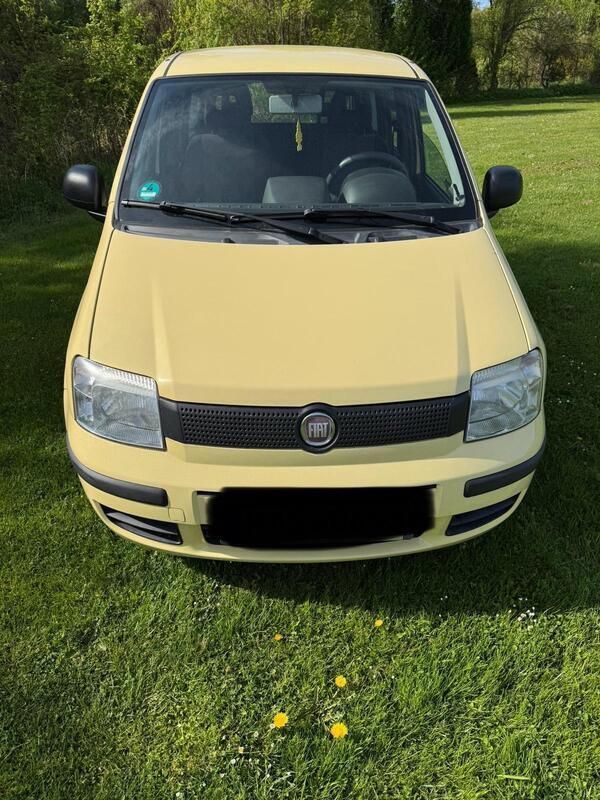 Gelb Gebraucht 2012 Fiat Panda Kleinwagen | 2.290 € (Superpreis) - Bild 1/4