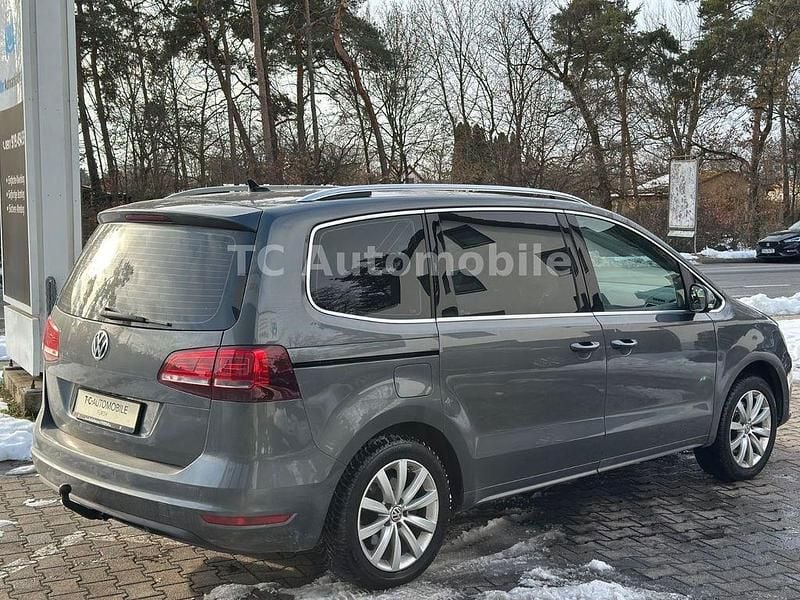 Gebraucht VW Sharan Highline 184 PS (135 kW) 2017 Grau Van / Kleinbus