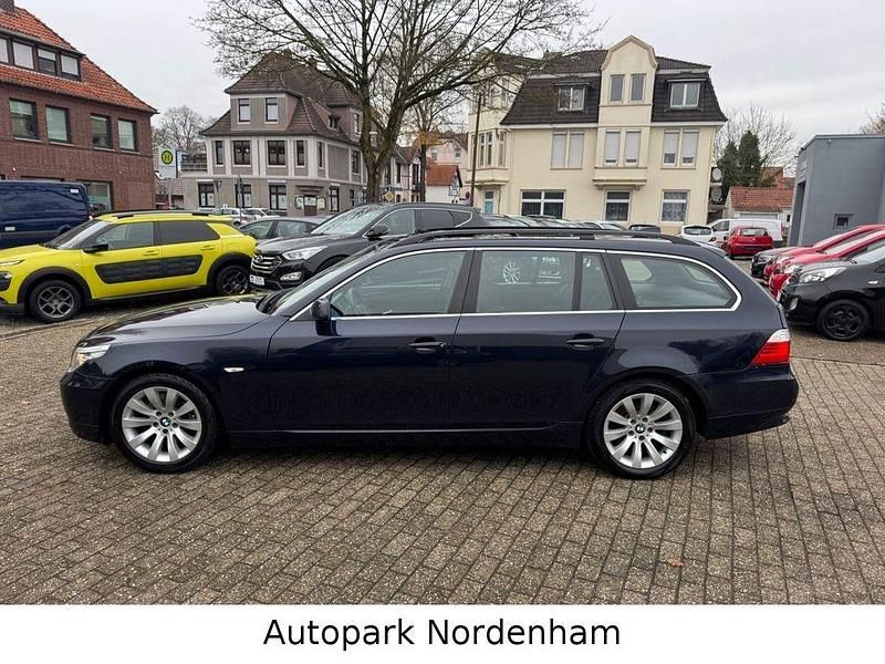 Gebraucht BMW 520 Advantage 177 PS (130 kW) 2008 Blau Kombi