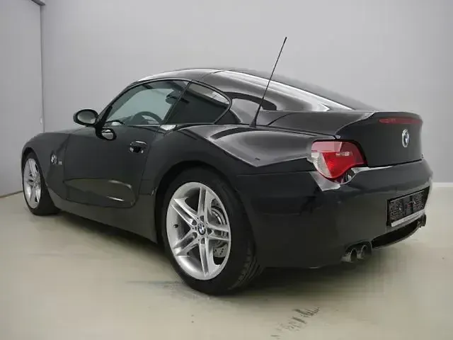 Gebraucht BMW Z4 M Performance 343 PS (252 kW) 2007 Rubinschwarz Coupé
