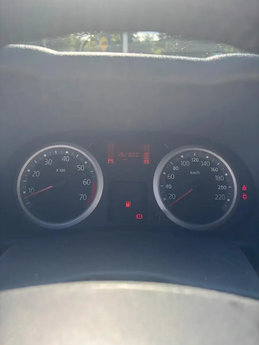 Gebraucht Renault Clio II 75 PS (55 kW) 2006 Grau Kleinwagen