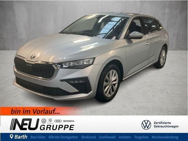 Silber Gebraucht 2024 Skoda Scala Selection Kleinwagen | 19.389 € (Superpreis) - Bild 1/4